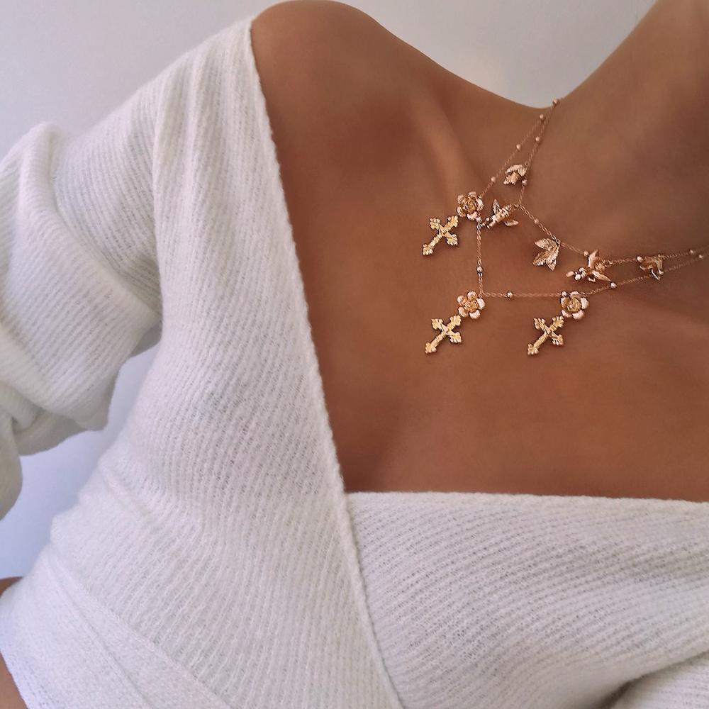 BABY BUTTERCUP NECKLACE