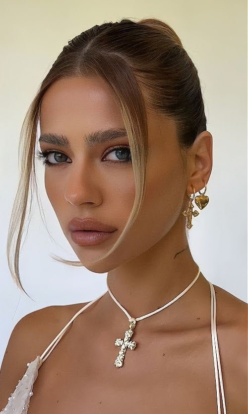 HOLY CRUSH NECKLACE - IVORY