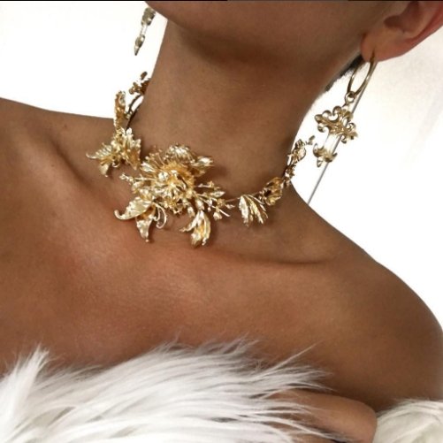 LIL QUEEN EARRINGS