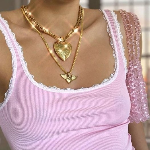 BB DOLL NECKLACE